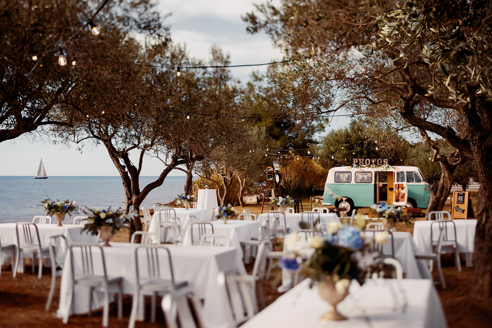 pablo photo booth bus istria wedding photographer flick factory